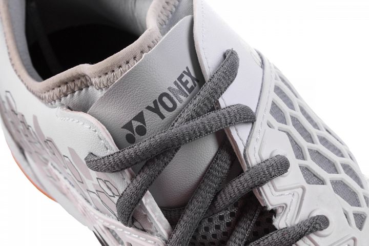 Yonex Power Cushion SBM 03 Z Men